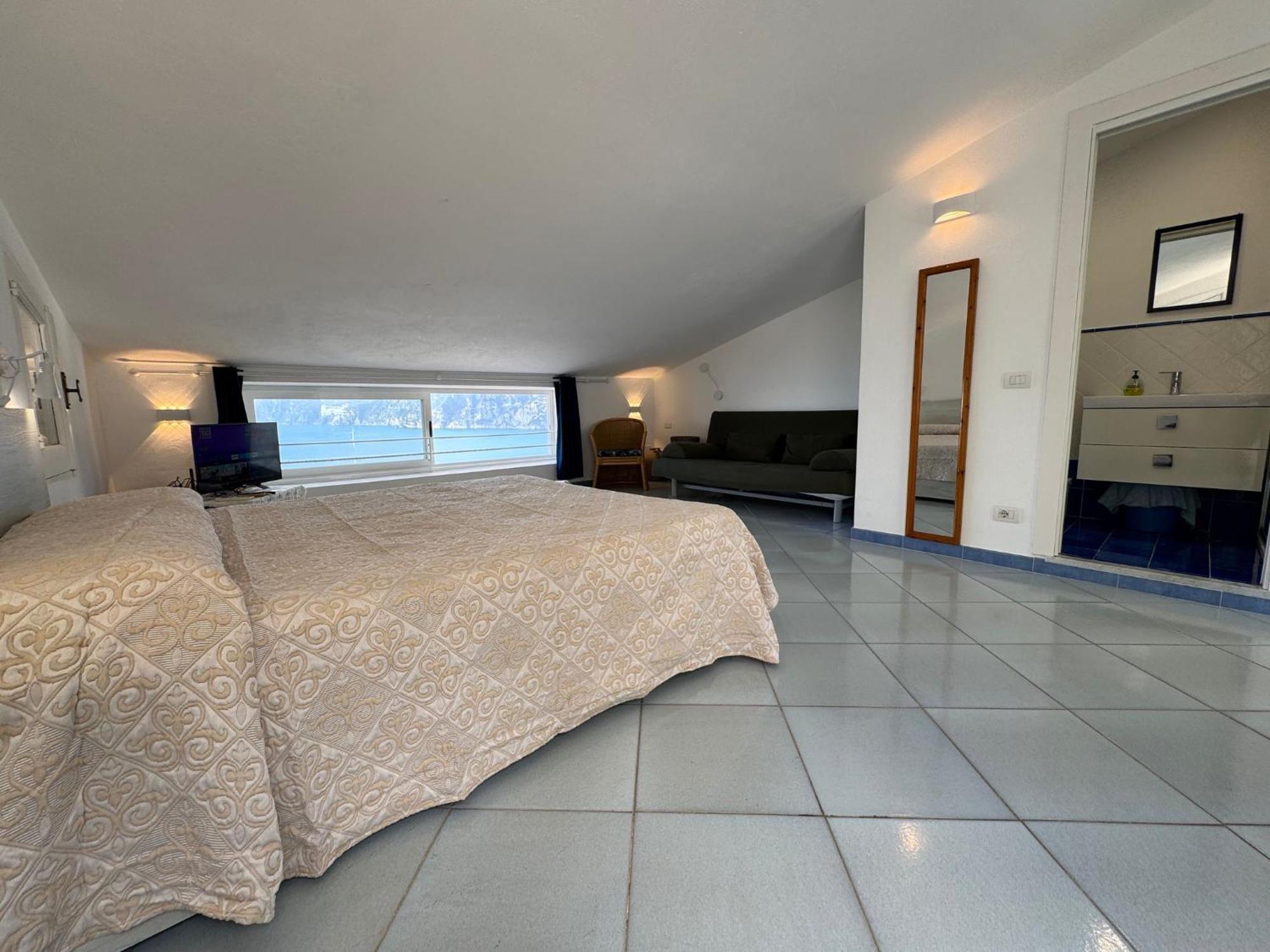 Apartamento La Mansarda Praiano Exterior foto