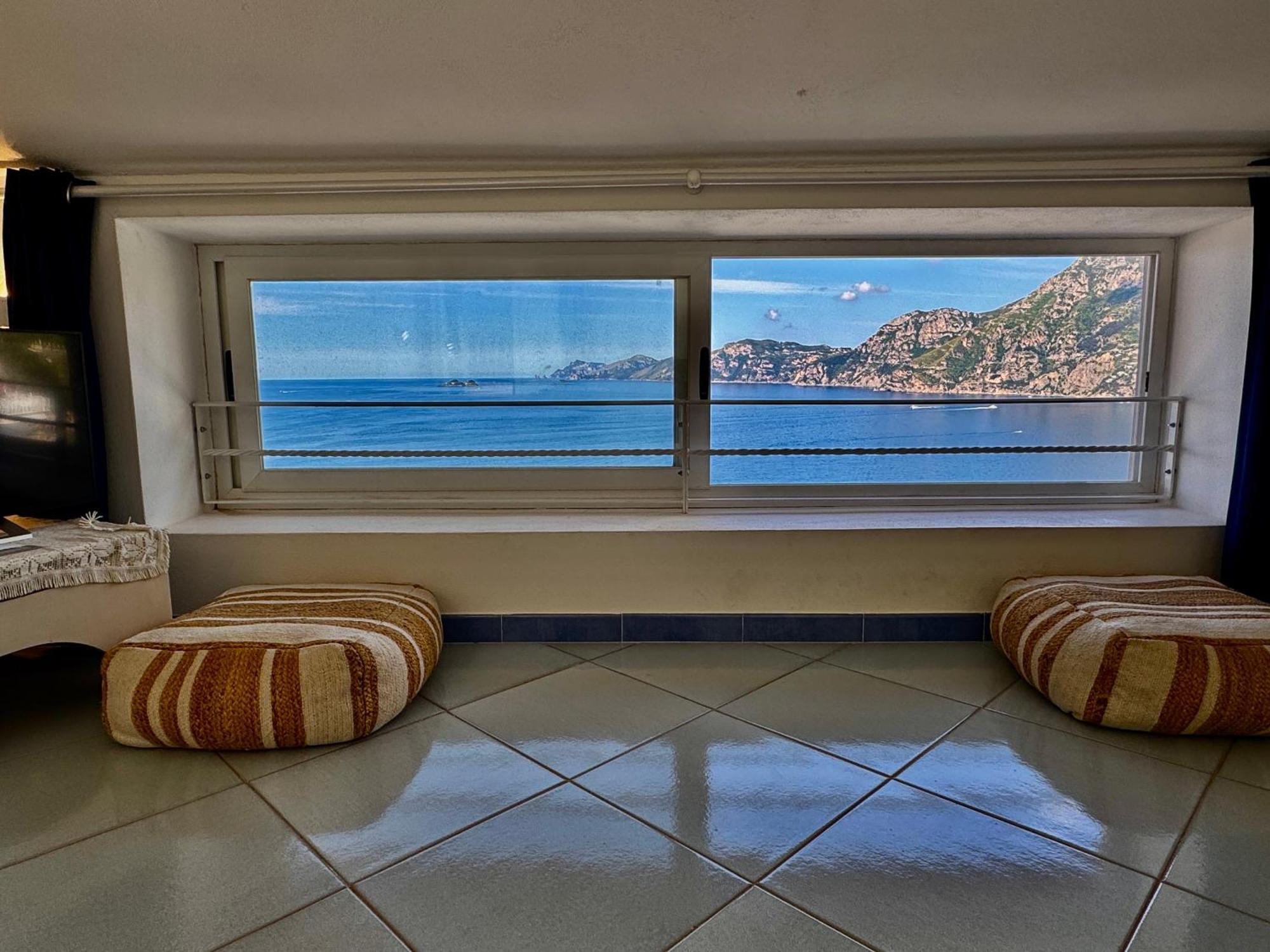Apartamento La Mansarda Praiano Exterior foto